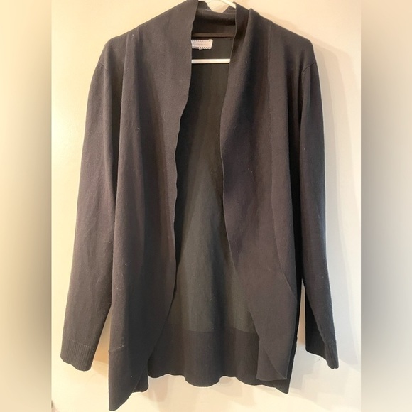 Sweaters - Black ribbed cardigan